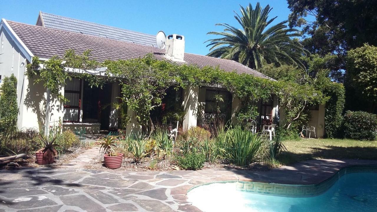 11 Lucius Way Apartment Cape Town Exterior photo